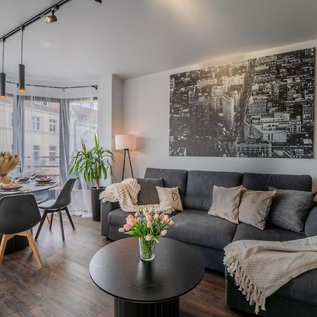 New Large Modern Apartment - City Center - 60M2 - Lift - Parking Wrocław Exteriör bild