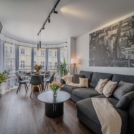 New Large Modern Apartment - City Center - 60M2 - Lift - Parking Wrocław Exteriör bild