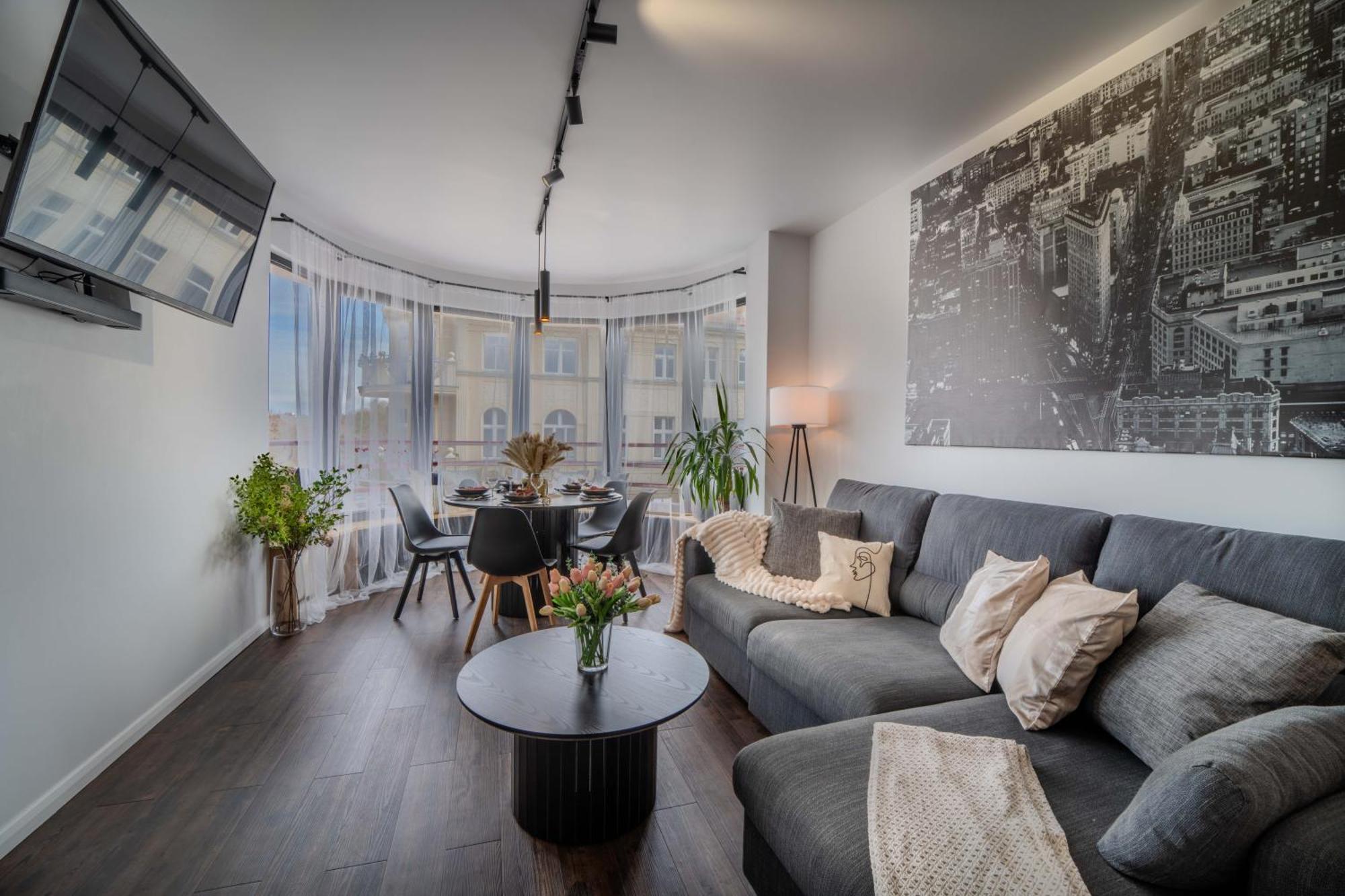 New Large Modern Apartment - City Center - 60M2 - Lift - Parking Wrocław Exteriör bild