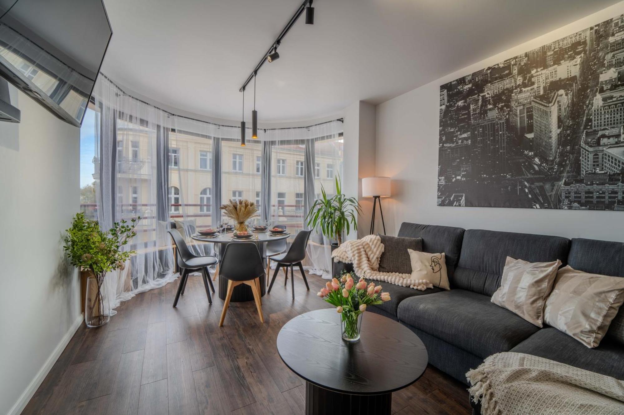 New Large Modern Apartment - City Center - 60M2 - Lift - Parking Wrocław Exteriör bild