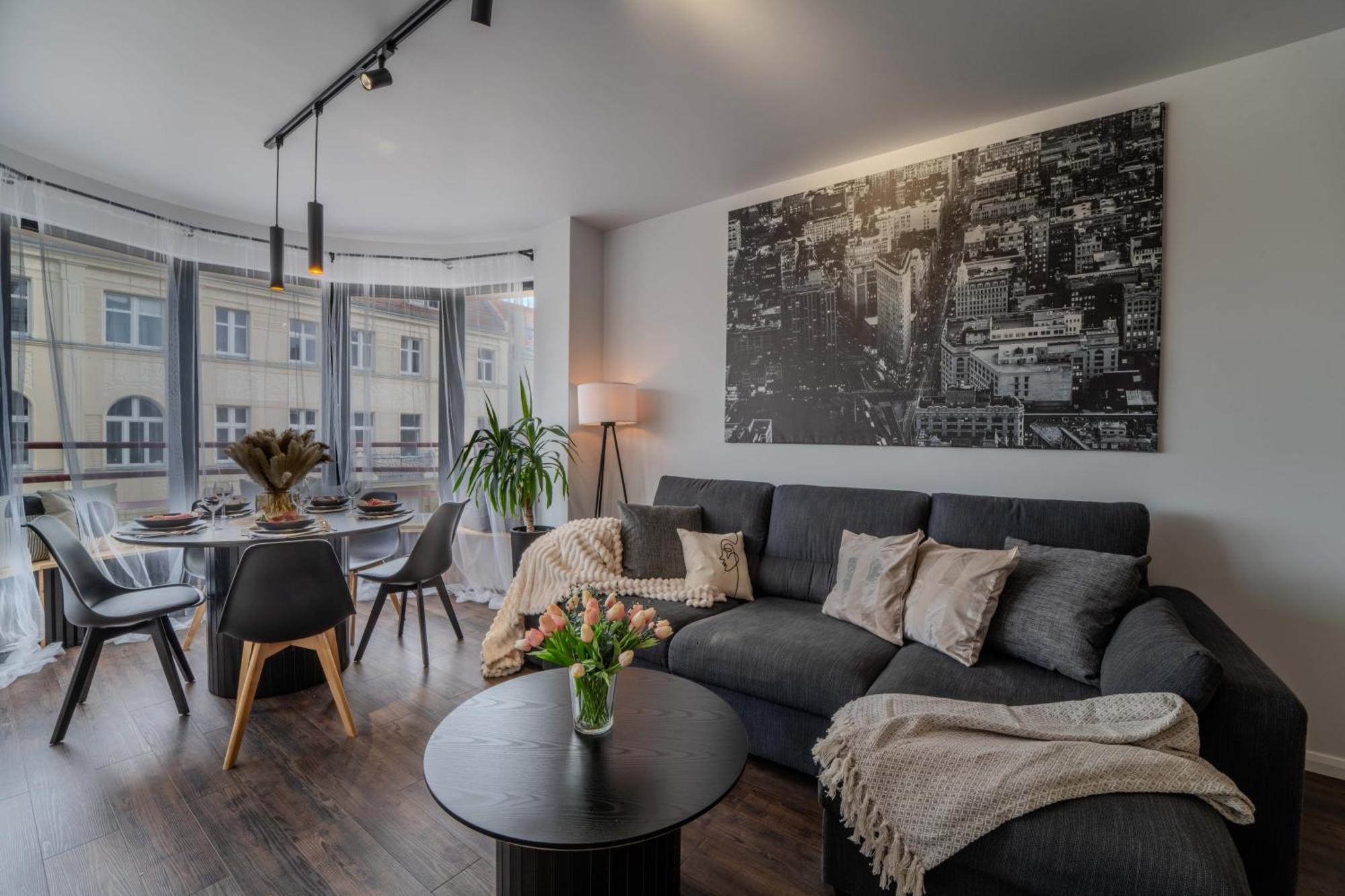 New Large Modern Apartment - City Center - 60M2 - Lift - Parking Wrocław Exteriör bild