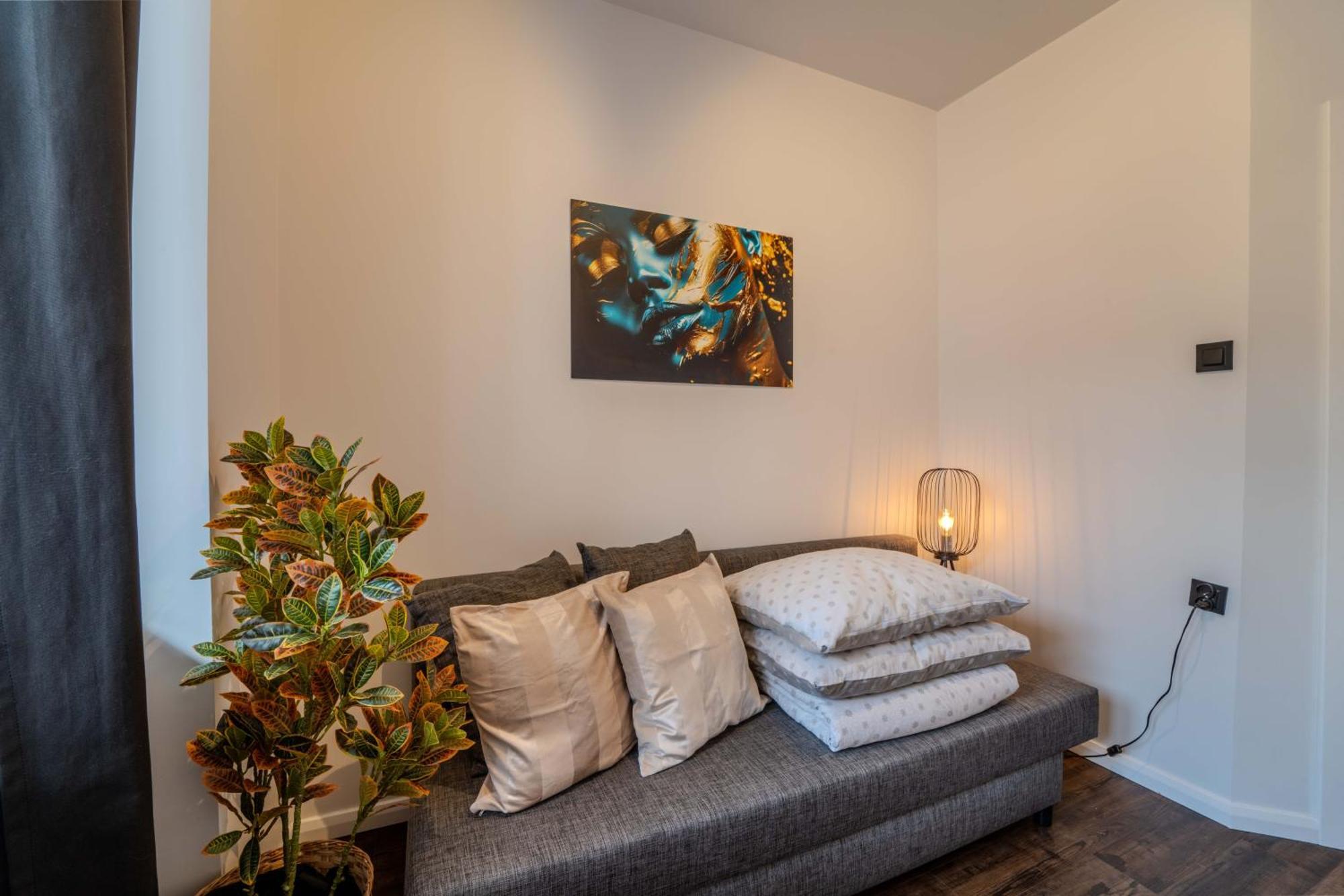 New Large Modern Apartment - City Center - 60M2 - Lift - Parking Wrocław Exteriör bild