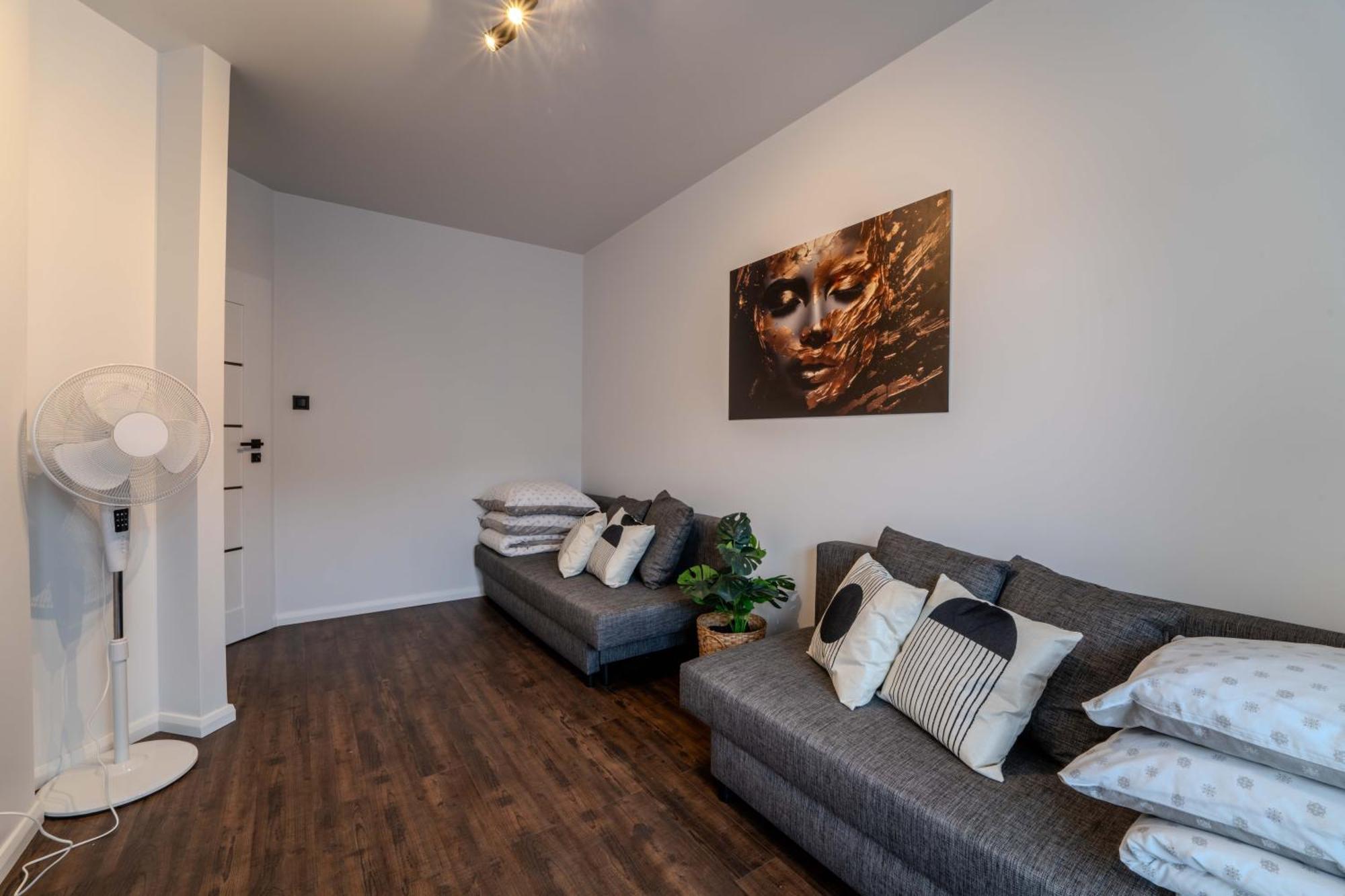 New Large Modern Apartment - City Center - 60M2 - Lift - Parking Wrocław Exteriör bild