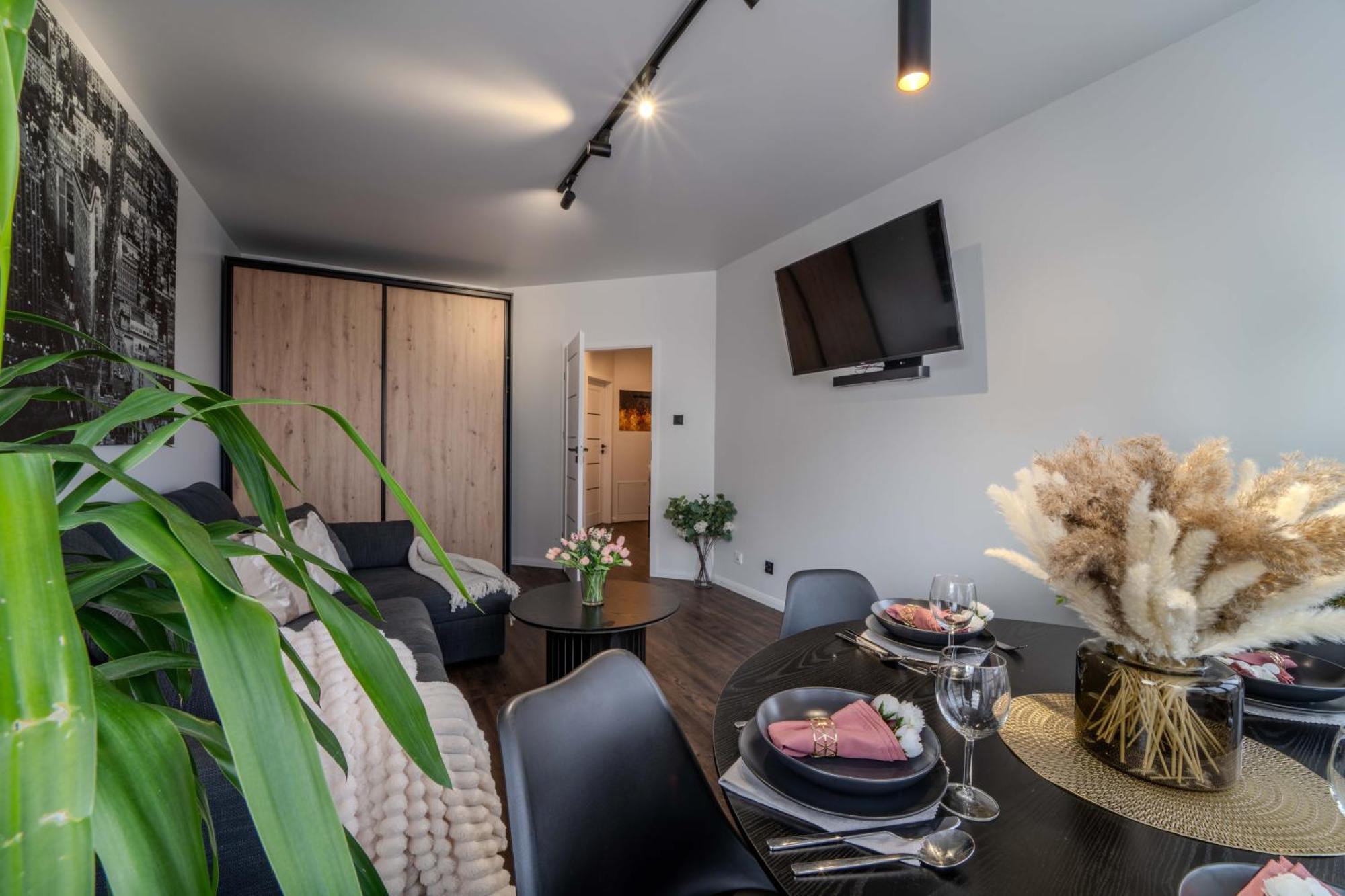 New Large Modern Apartment - City Center - 60M2 - Lift - Parking Wrocław Exteriör bild